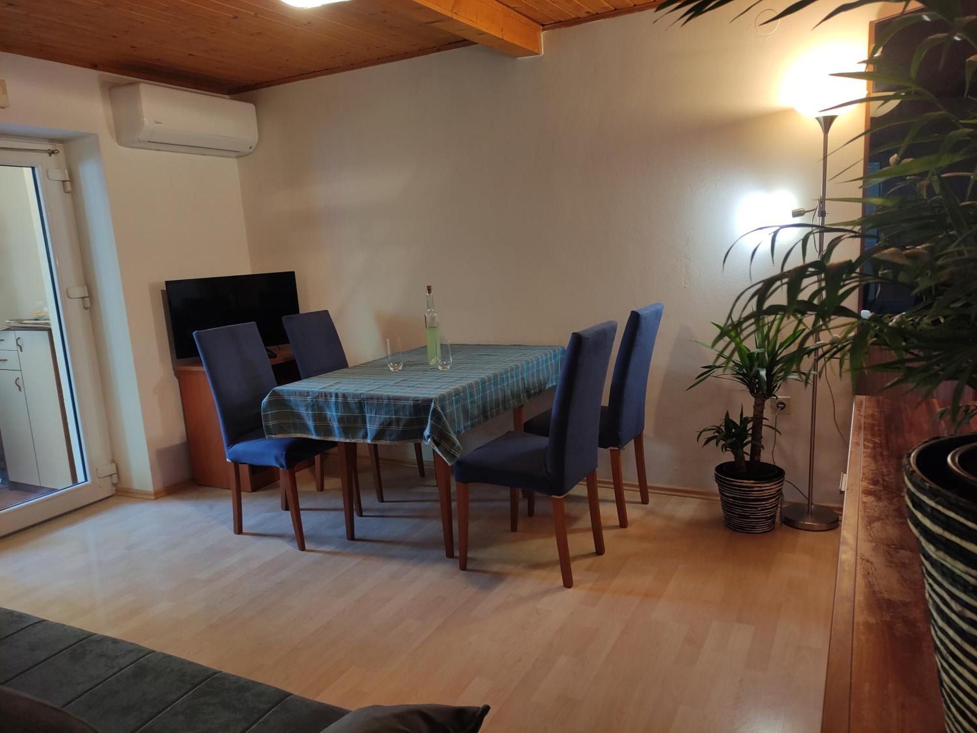 Apartment Valenta Πόρετς Εξωτερικό φωτογραφία