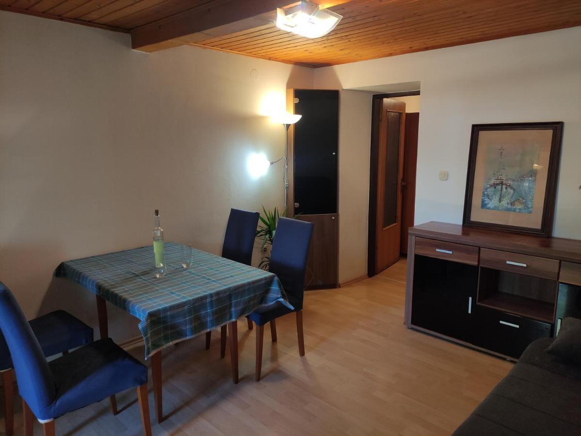Apartment Valenta Πόρετς Εξωτερικό φωτογραφία