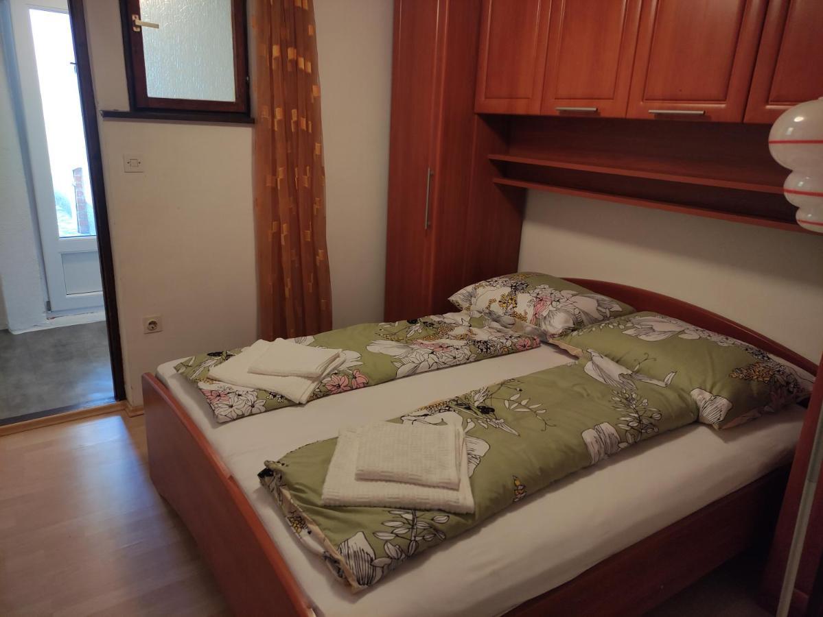 Apartment Valenta Πόρετς Εξωτερικό φωτογραφία